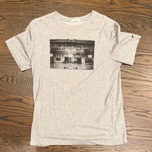 Nike Light Gray Graphic Tee